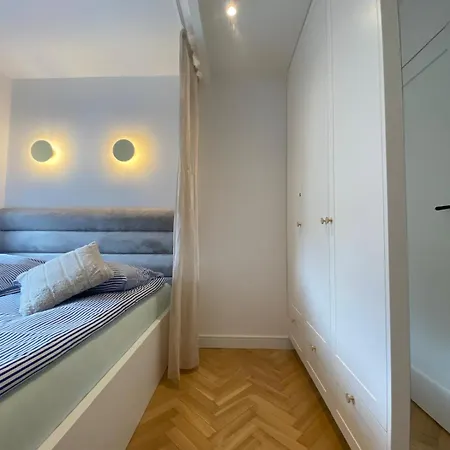 Cozy Wooden *